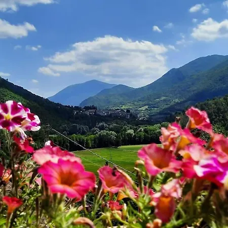 Idyllisches Ferienhaus Im Herzen Italiens Lejlighed